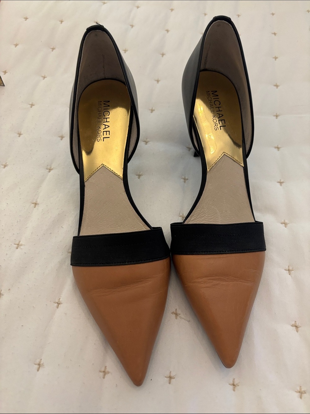 Brand new Michael Kors Two-Tone Pointed Toe D'Orsay Pumps - Black & Brown
